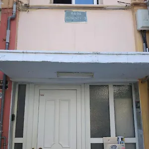 επισκεφθείτε το ξενοδοχείο
